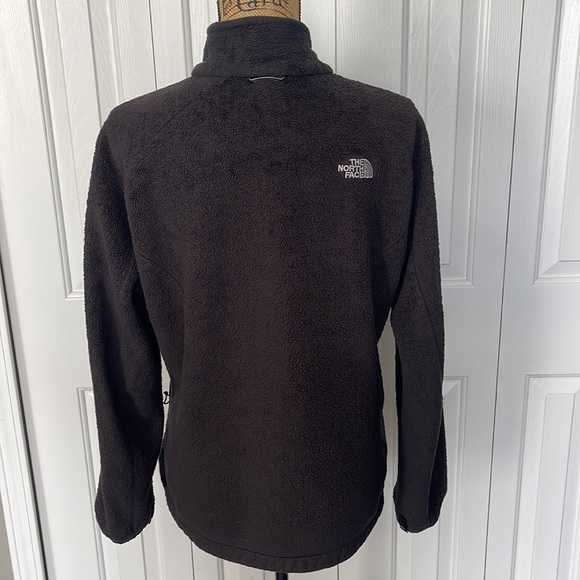 The North Face Black Fuzzy Jacket - Picture 6 of 6